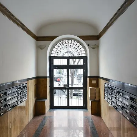 A Due Passi Dal Colosseo Bed & Breakfast