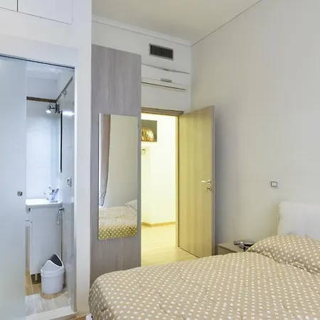 Bed & Breakfast A Due Passi Dal Colosseo *